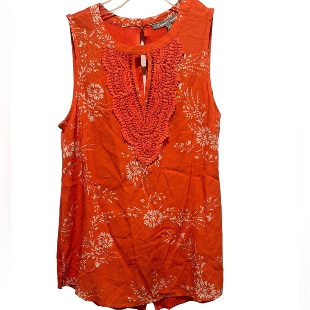 Daniel Rainn Sleeveless Keyhole Blouse Size S MSRP$58